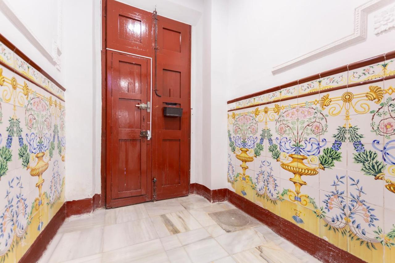 Sanders Lavender - Delightful Two-Bedroom Apartment Downtown Malaga Zewnętrze zdjęcie